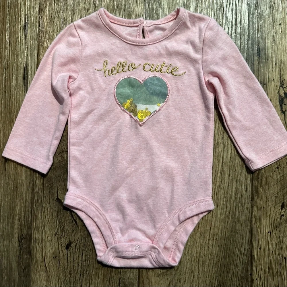 Baby Girl 6-9M Clothing Bundle Carter’s Wonder Nation Hoodie Bodysuit Tee‎ Set